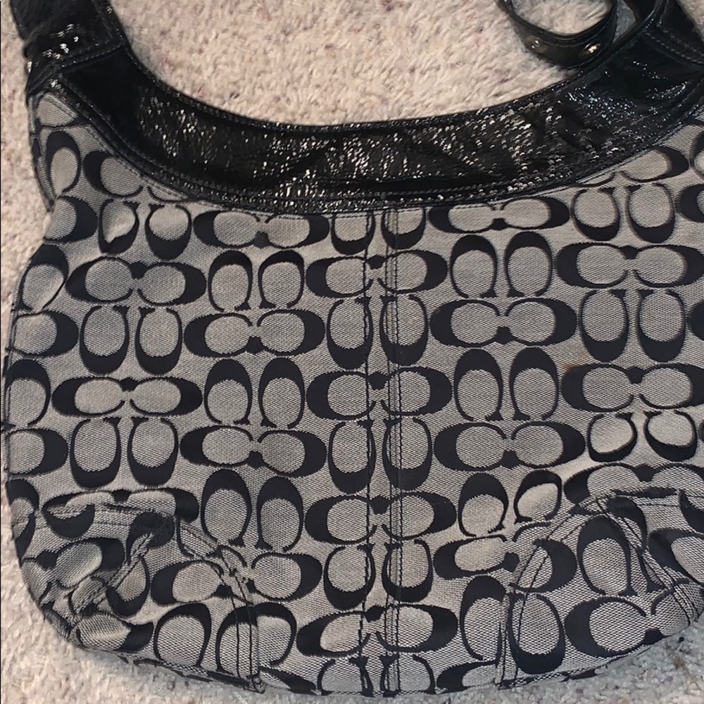 Iconic coach print bag